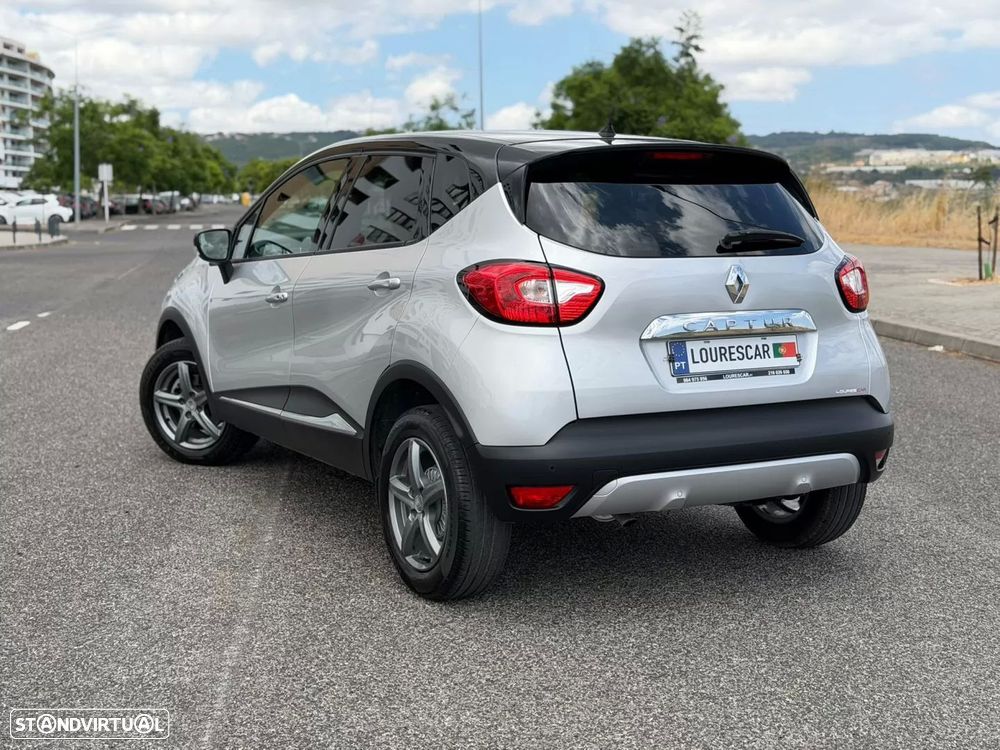 Renault Captur 1.2 TCe Exclusive EDC - 4