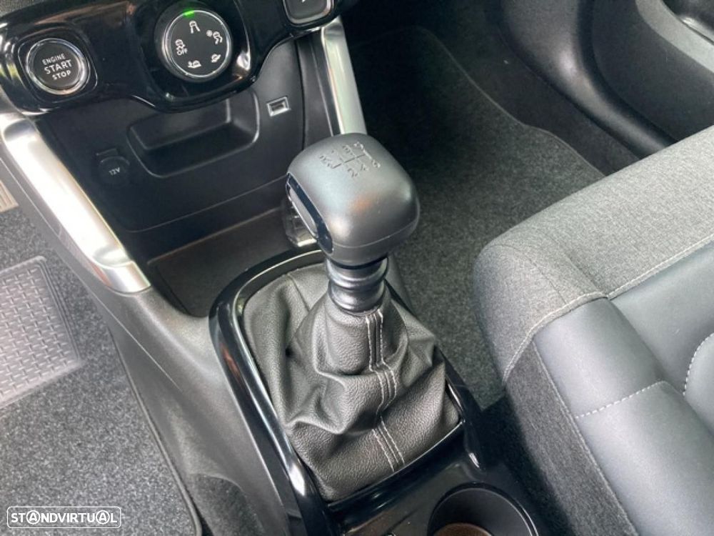 Citroën C3 Aircross PureTech 110 Stop & Start OPF SHINE - 23