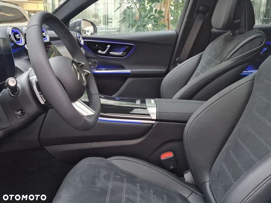 Mercedes-Benz GLC 220 d mHEV 4-Matic AMG Line - 8