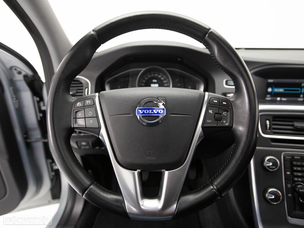 Volvo V60 - 16