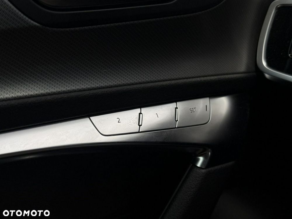 Audi A6 Avant 40 TDI mHEV Quattro Sport S tronic - 17