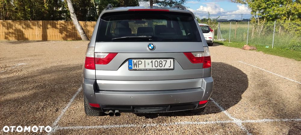 BMW X3 2.5si - 4