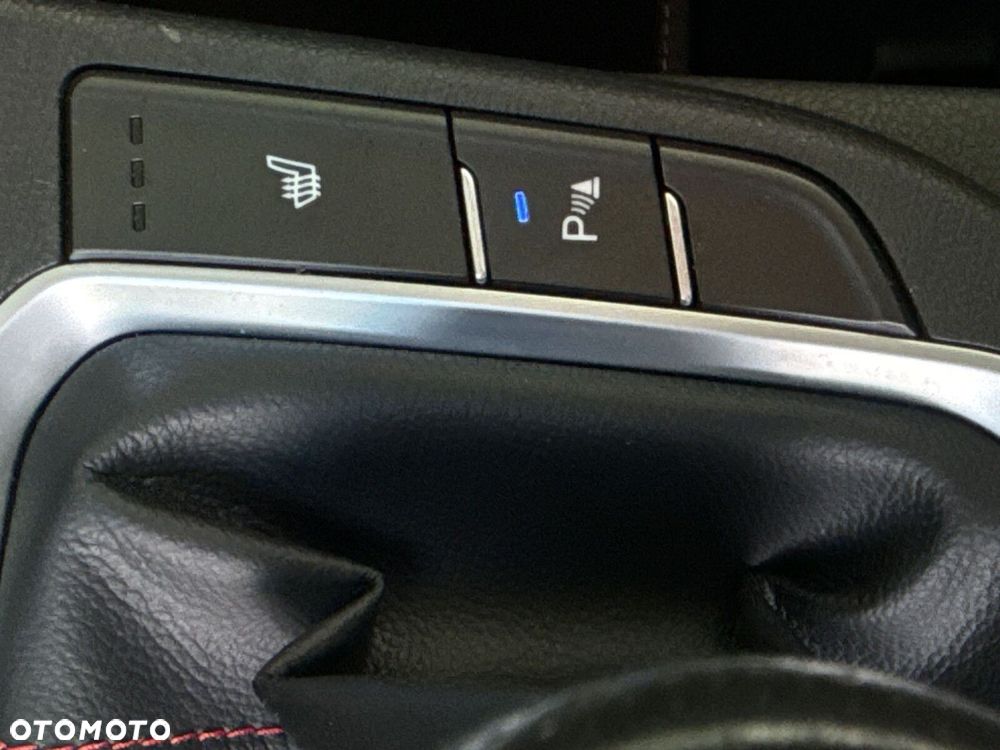 Hyundai i30 - 25