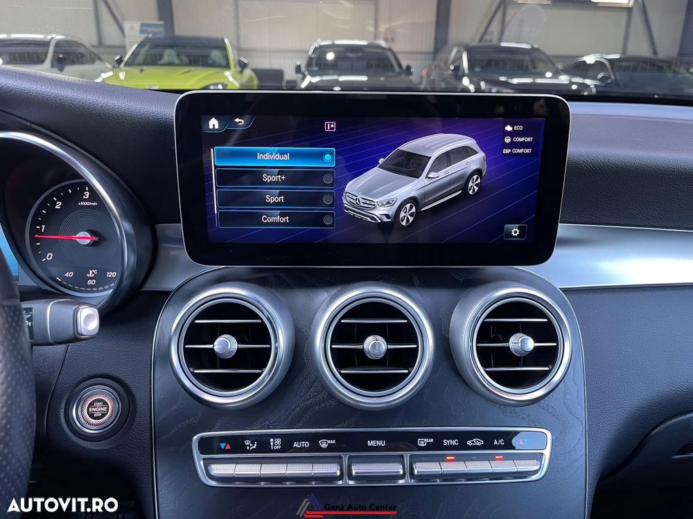 Mercedes-Benz GLC 300 d 4Matic 9G-TRONIC AMG Line - 23