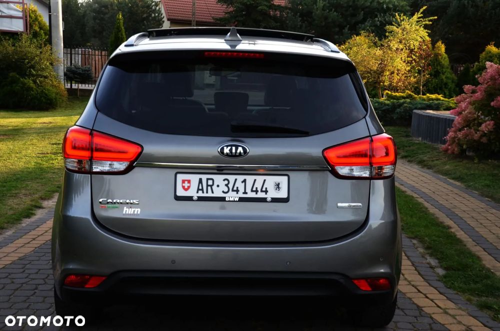 Kia Carens 1.7 CRDi XL 7os - 13