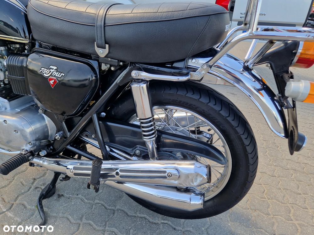 Honda CB - 23