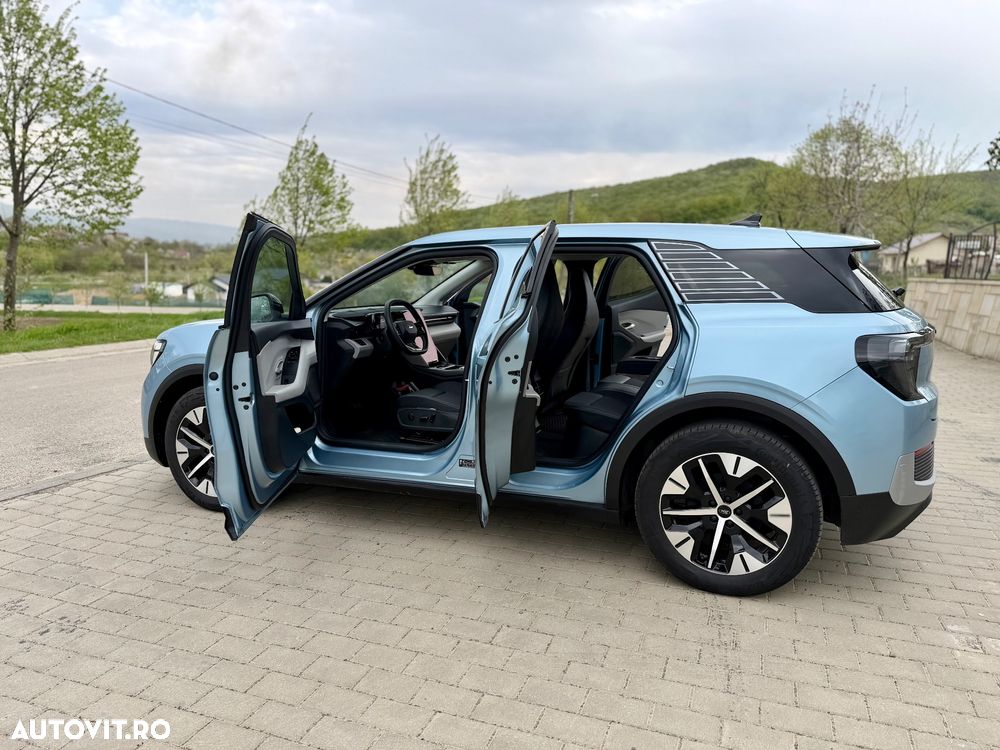 Ford Explorer RWD 77 kWh Extended Range Select - 2