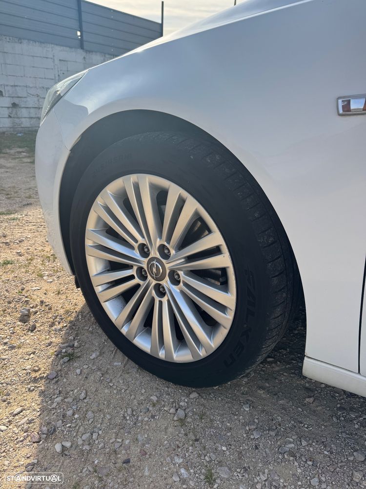 Opel Insignia Sports Tourer 2.0 CDTI - 12