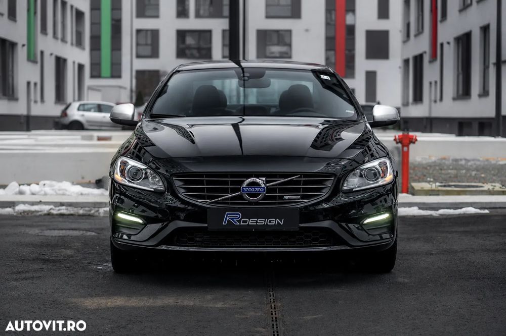 Volvo S60 D4 VEA Start-Stop R-Design - 4