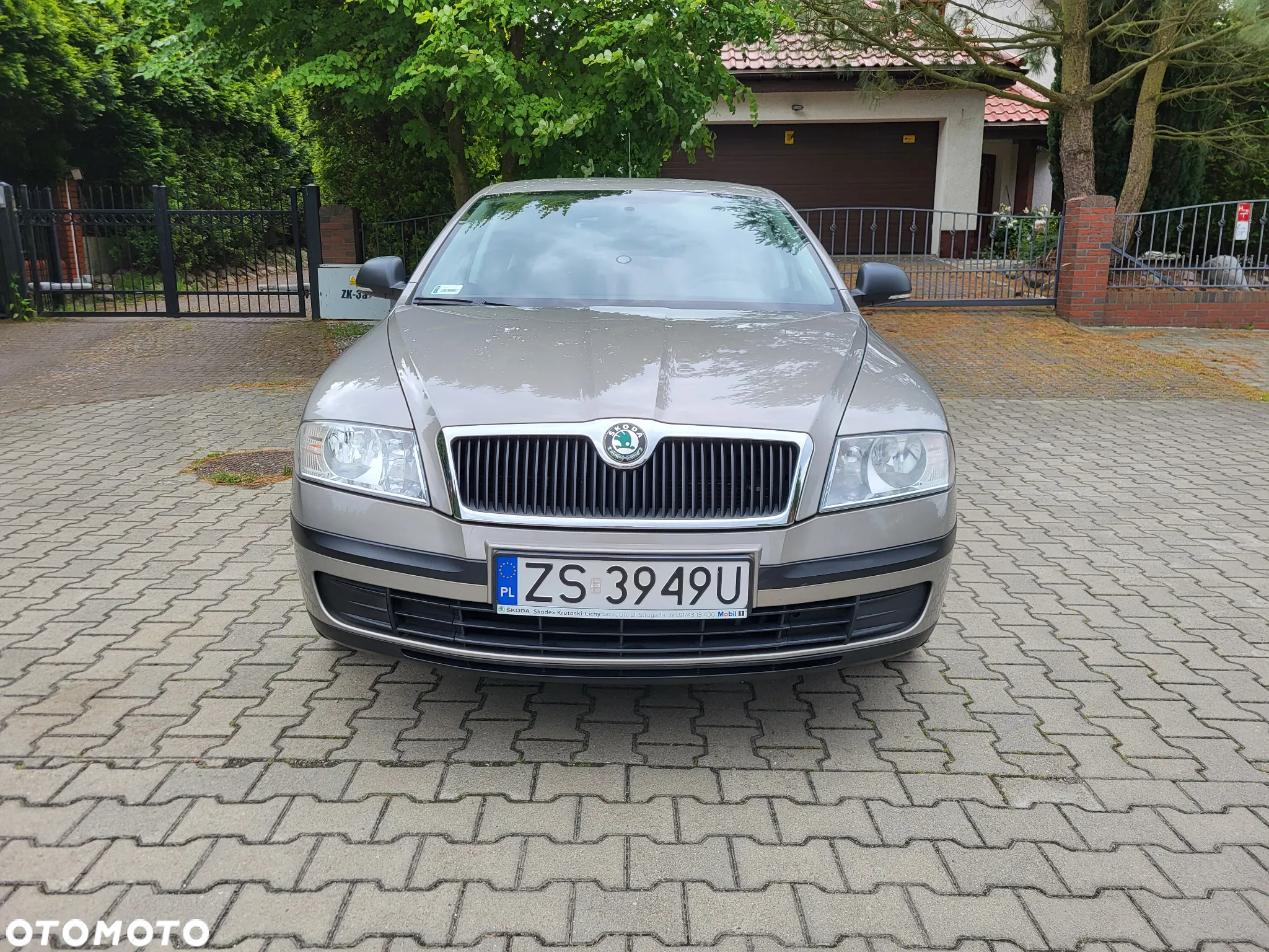 Skoda Octavia 1.6 Tour - 8