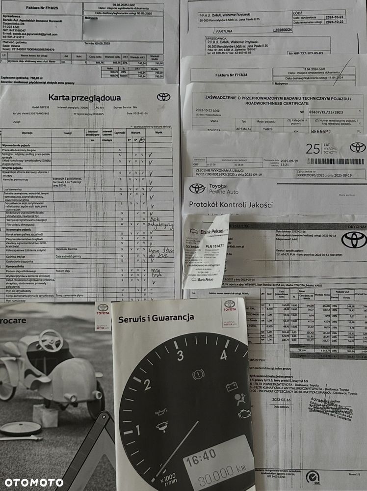 Toyota Yaris 1.5 Premium - 29