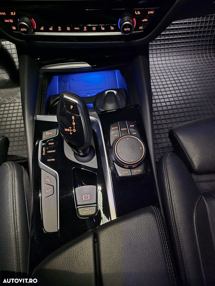 BMW Seria 5 - 38