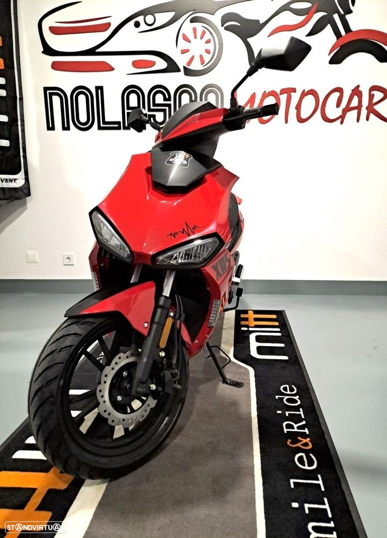 Mitt 125 XRS XRS - 3