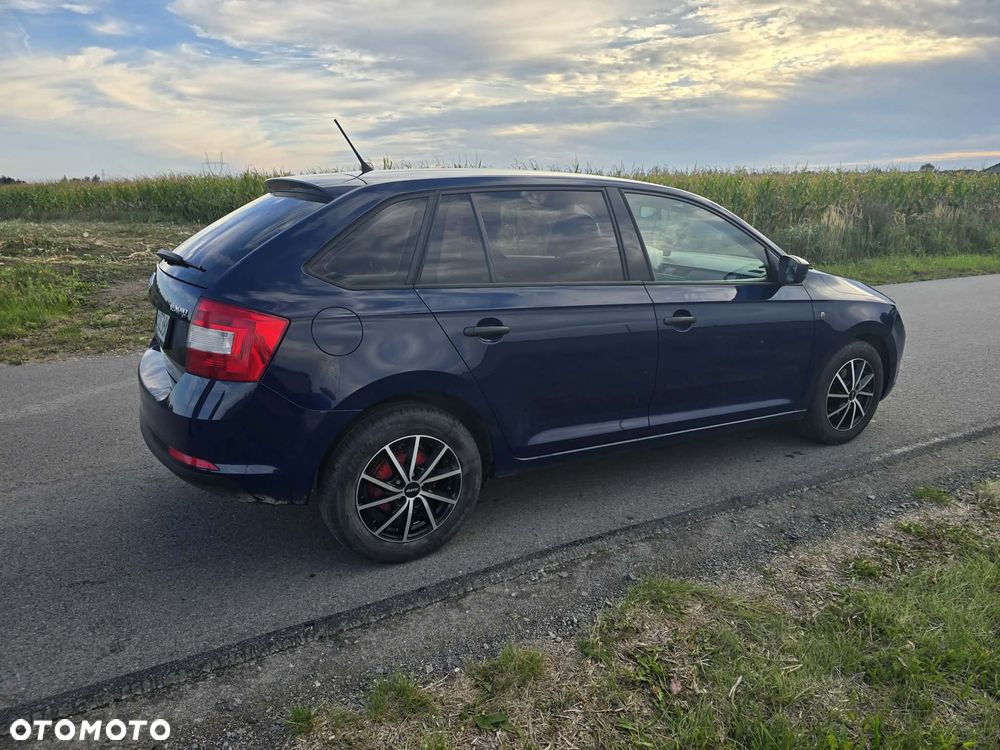 Skoda Rapid 2015 photo 3