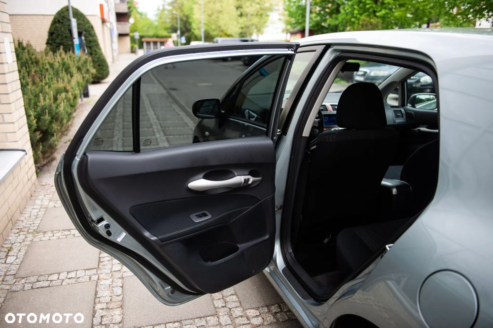 Toyota Auris 1.33 VVT-i Premium - 19