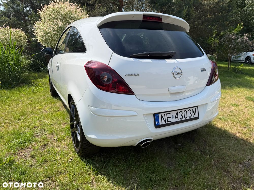 Opel Corsa 1.4 16V Edition - 14