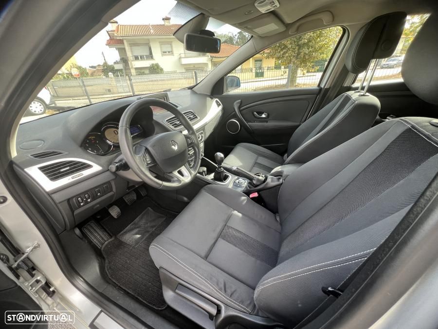 Renault Mégane Sport Tourer 1.5 dCi Dynamique S - 16