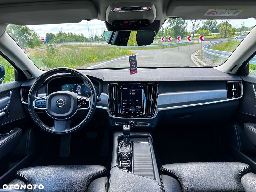 Volvo S90 D3 Momentum - 17