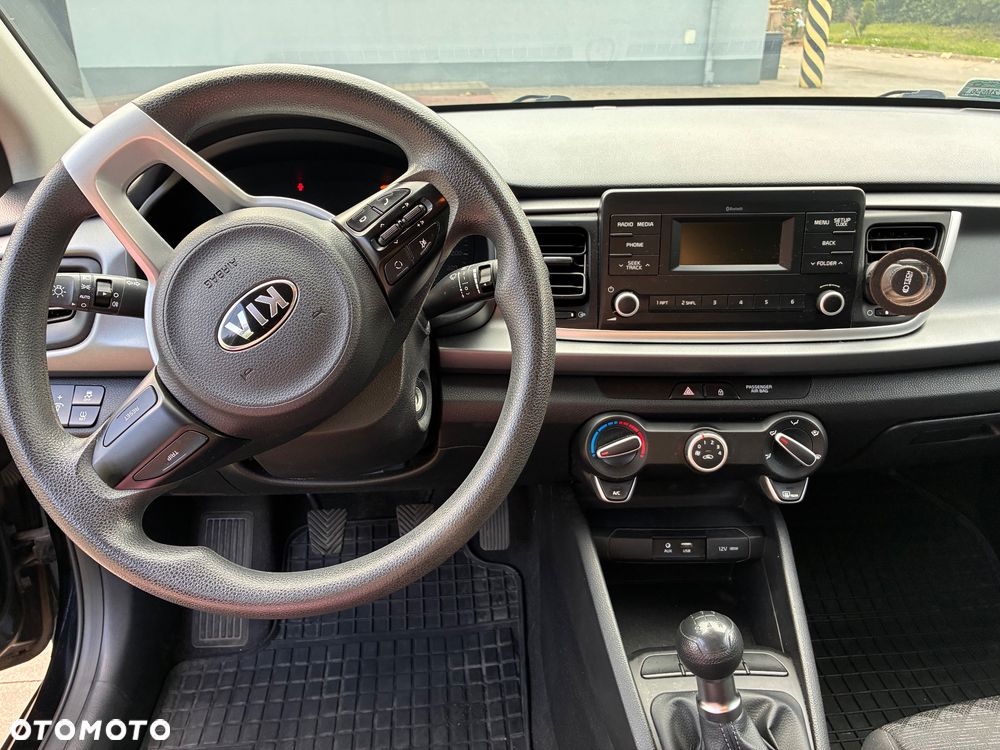 Kia Rio 1.2 M - 13