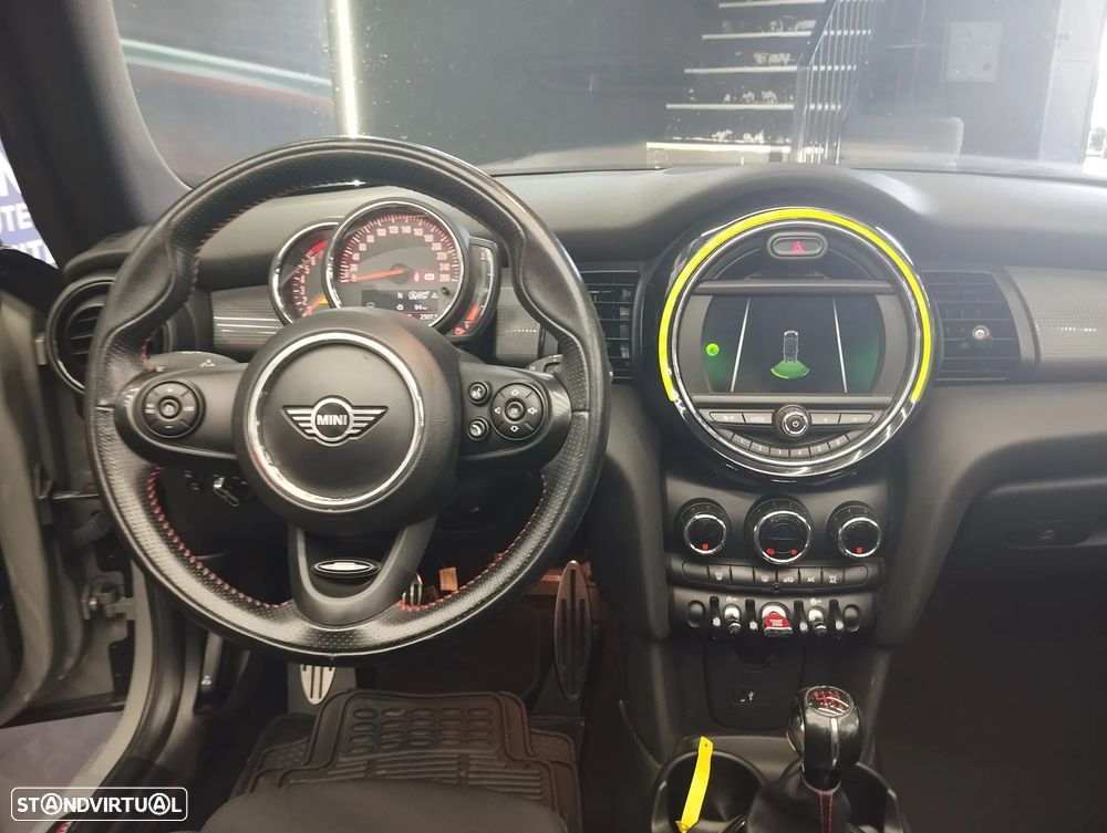 MINI Cabrio Cooper - 19