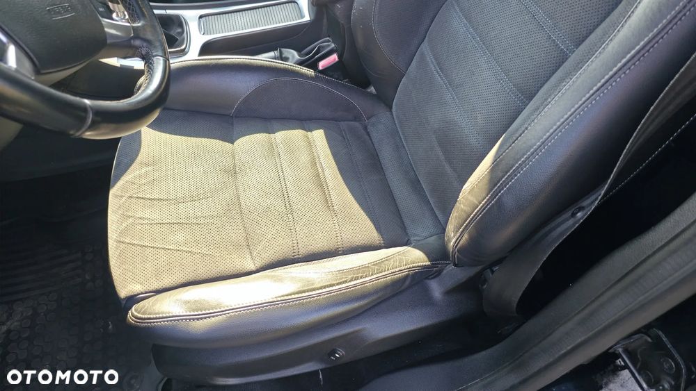 Ford Mondeo 1.6 Eco Boost Titanium - 31