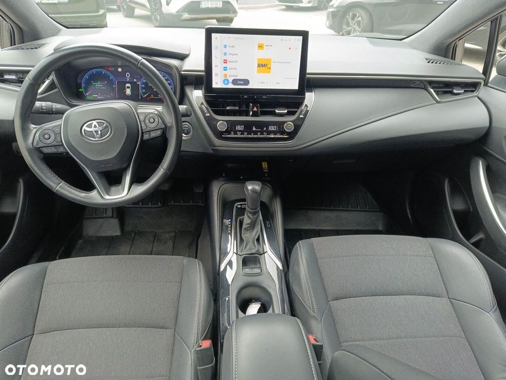 Toyota Corolla 1.8 Hybrid Style - 17
