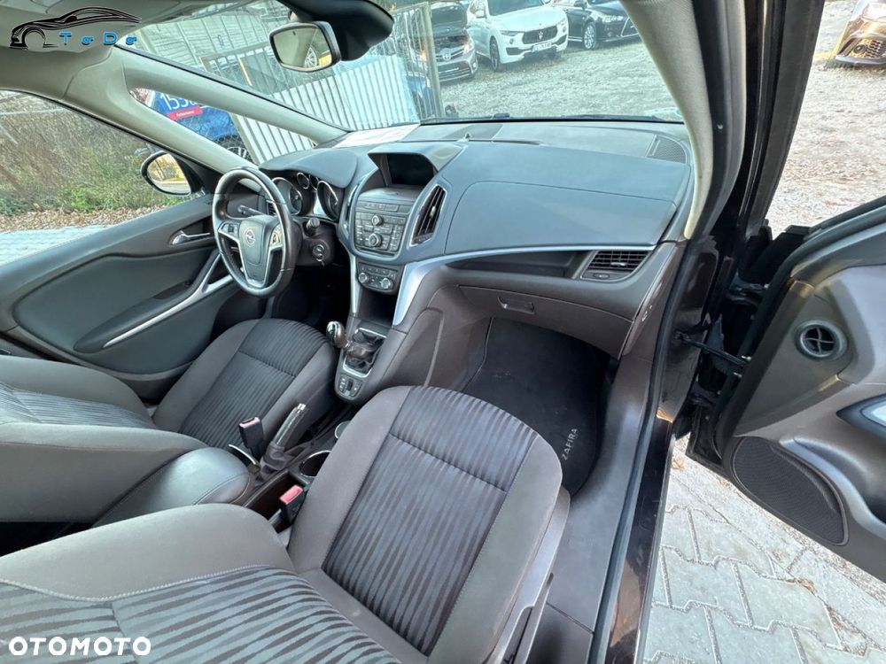 Opel Zafira 1.4 T Cosmo EcoFLEX S&S - 31