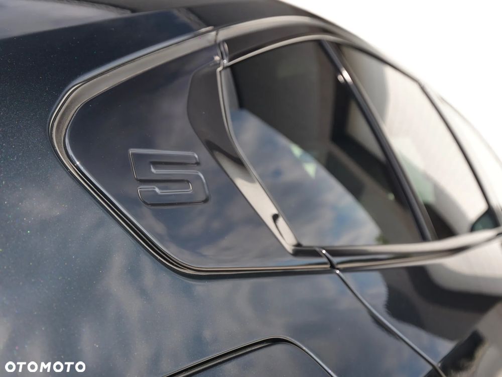BMW Seria 5 520d xDrive mHEV M Sport - 10