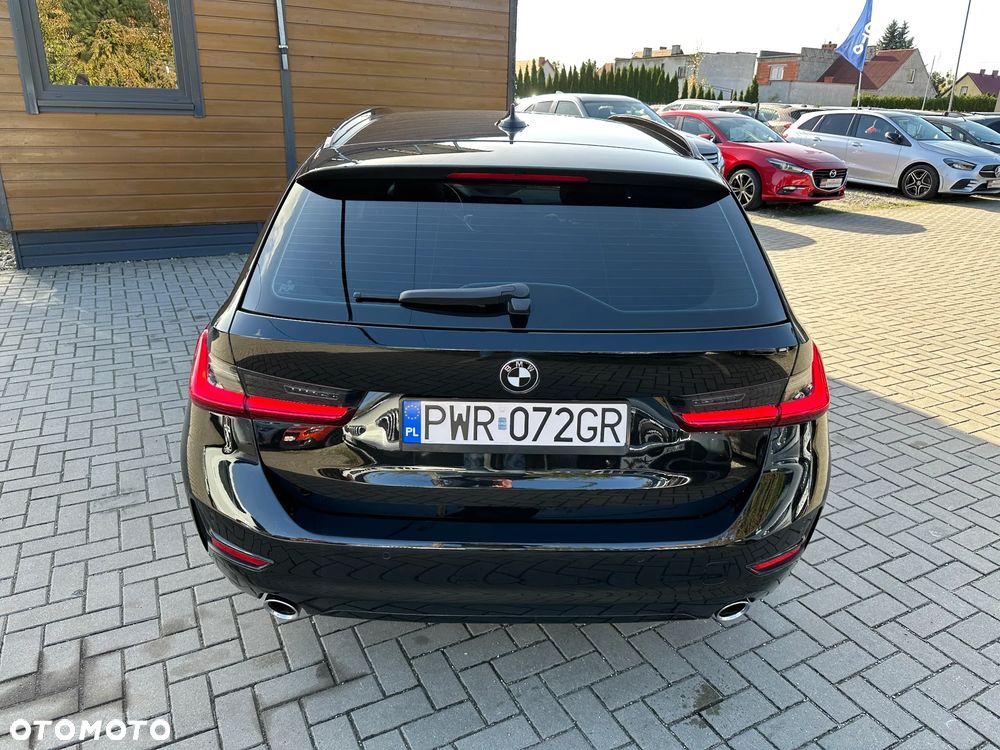 BMW Seria 3 - 38