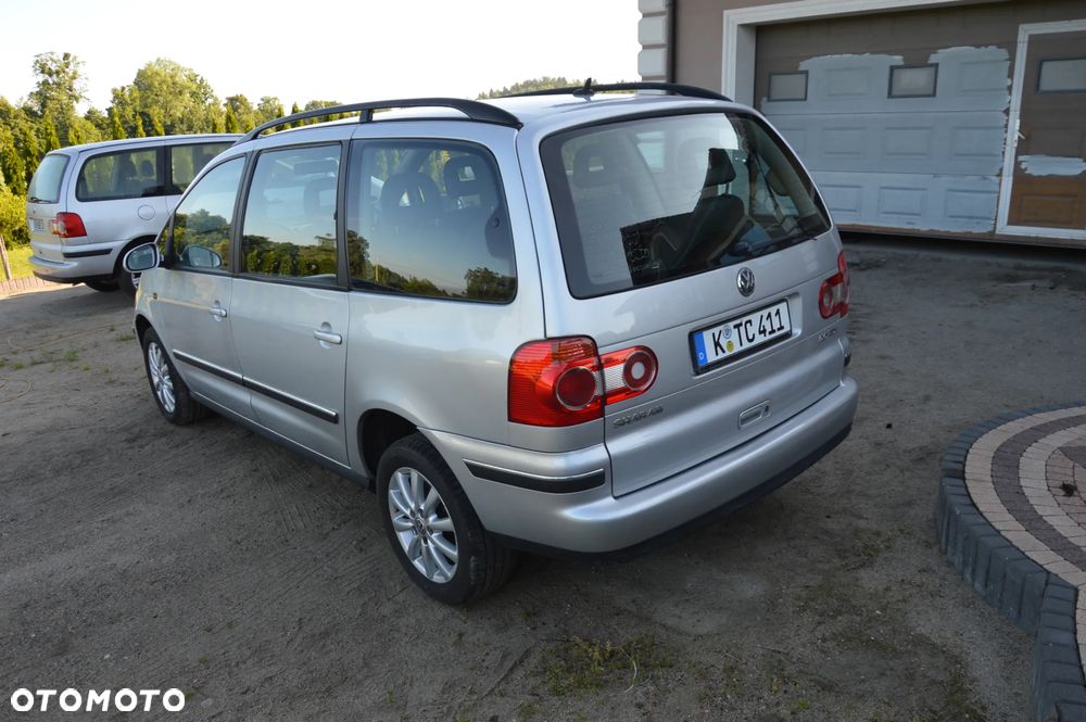 Volkswagen Sharan 2.0 TDI Sportline - 8