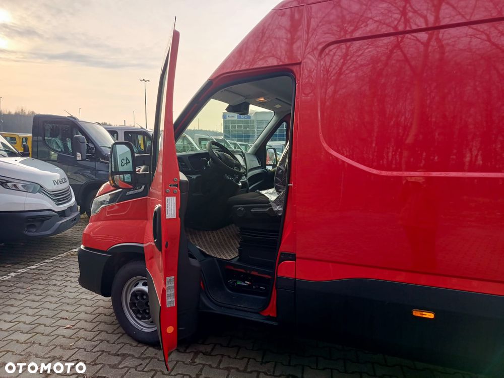 Iveco Daily / Pewny partner w biznesie ! - 8