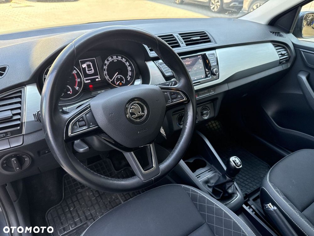 Skoda Fabia 1.0 Ambition - 10