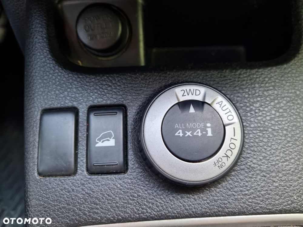 Nissan X-Trail - 9