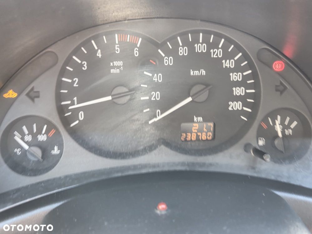 Opel Corsa - 24