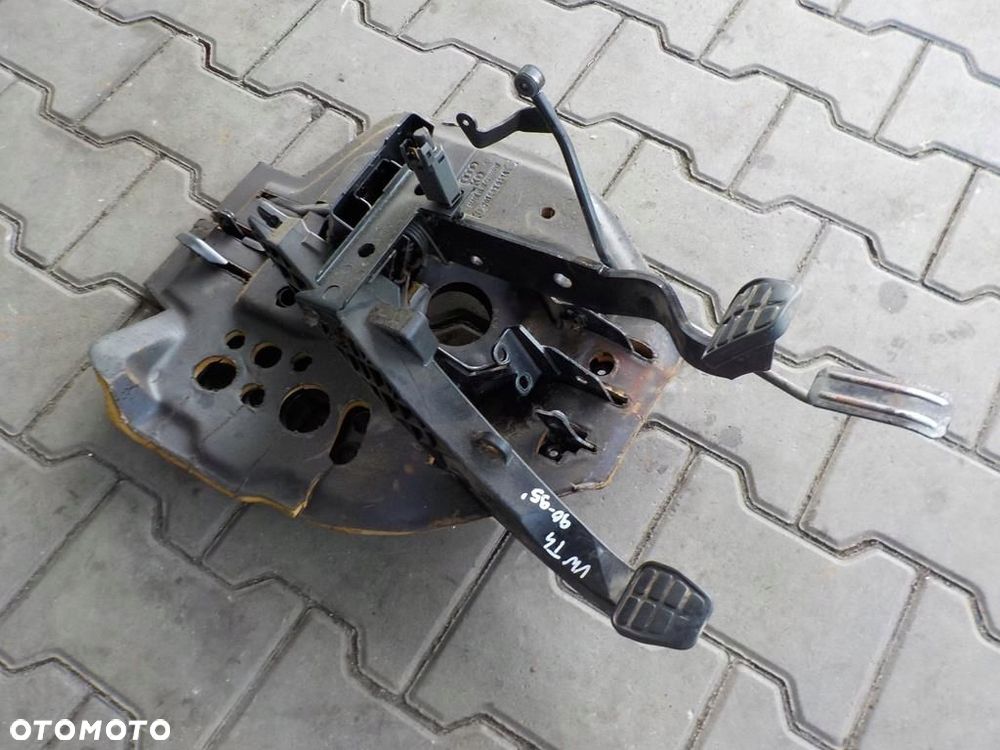 VW T4 1.9 D TD 2.4 D PODSTAWA PEDAŁÓW PEDAŁY - 3