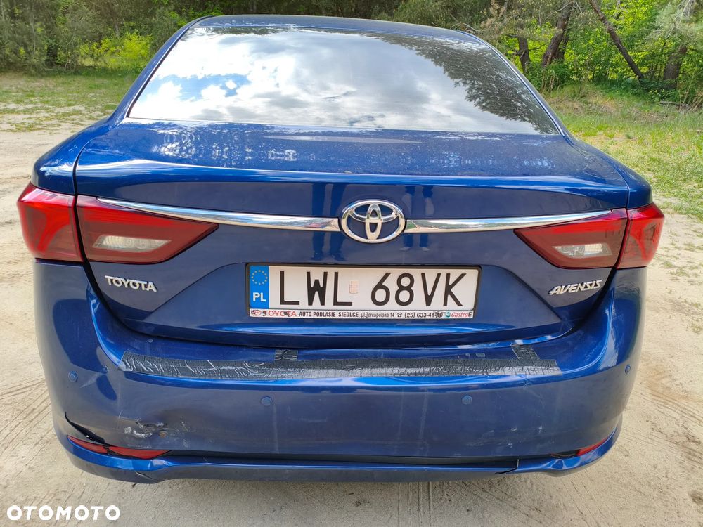 Toyota Avensis 1.6 D-4D Active - 13