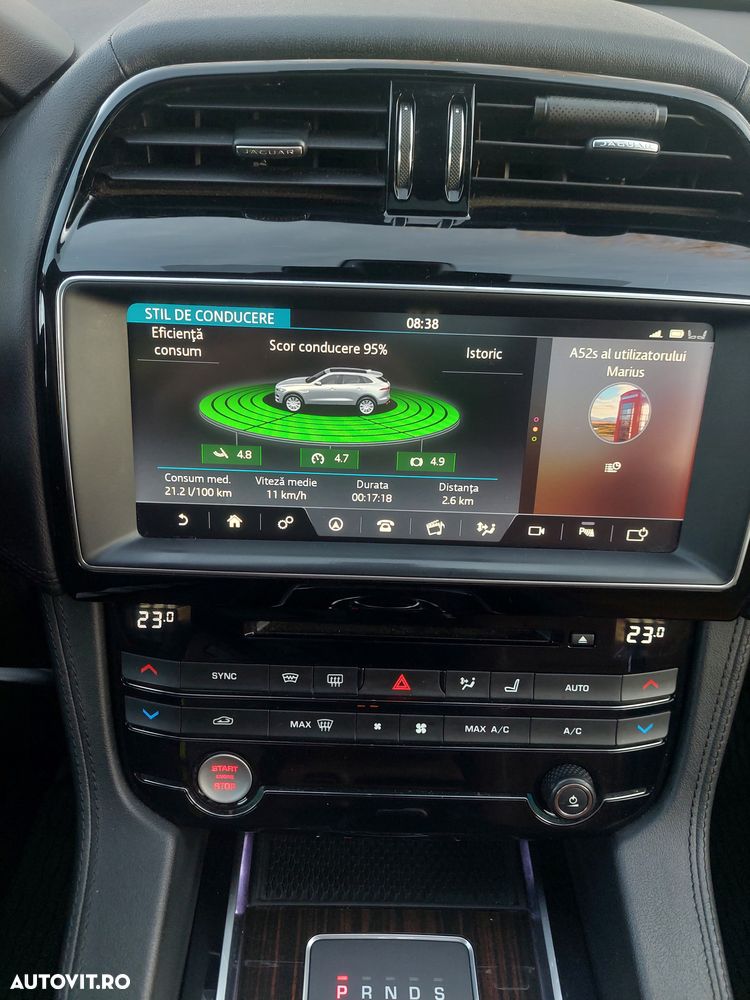 Jaguar F-Pace 20d AWD Aut. Portfolio - 31