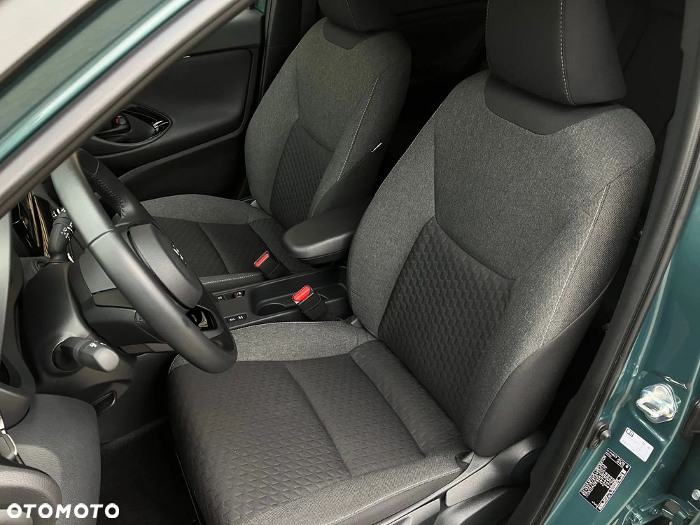 Toyota Yaris Cross Hybrid 1.5 Style - 37