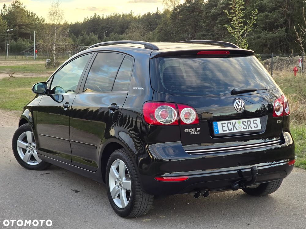 Volkswagen Golf Plus 2.0 TDI Comfortline - 15