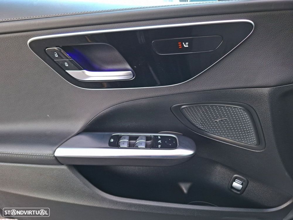 Mercedes-Benz C 300 de AMG Line - 19