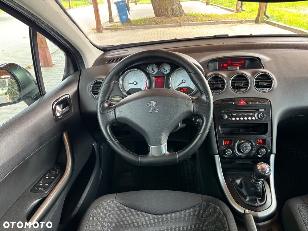 Peugeot 308 HDi FAP 150 Business Line Niveau 2 - 33