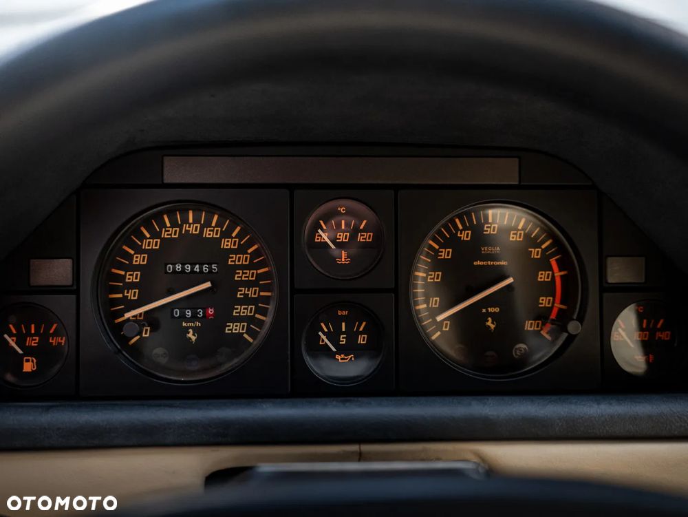 Ferrari Mondial - 31