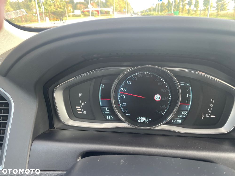 Volvo XC 60 D5 AWD Summum - 1