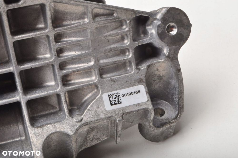 BMW 3 G20 G21 G30 G31 2.0 HYBRYDA POMPA WODY 23R 8650987 - 5