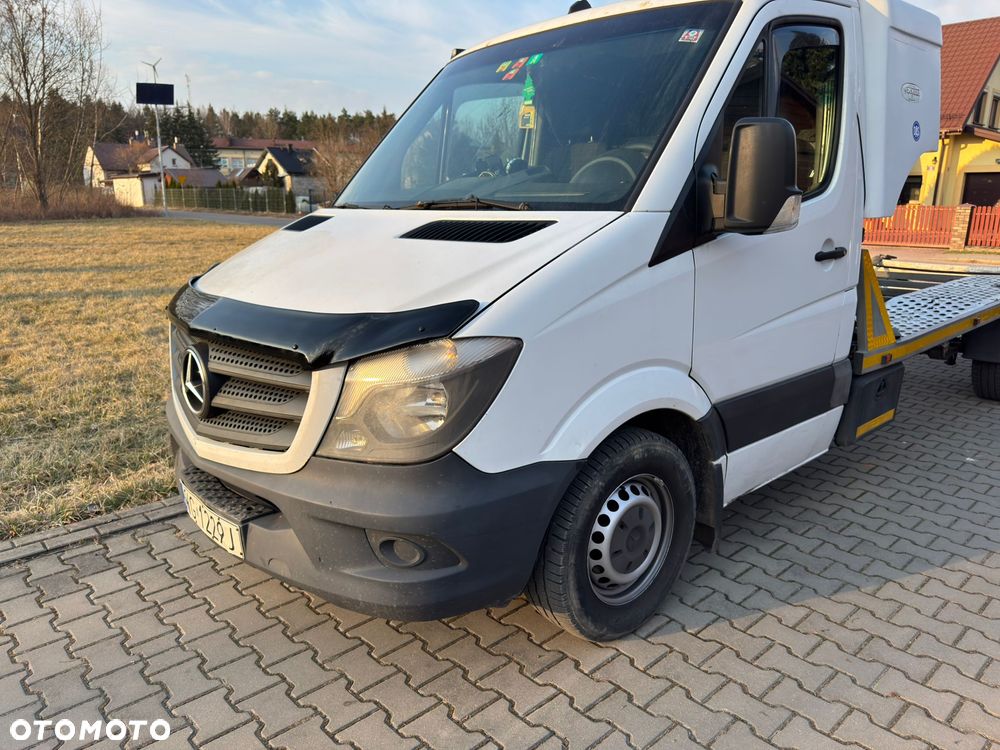 Mercedes-Benz Sprinter 319 - 16