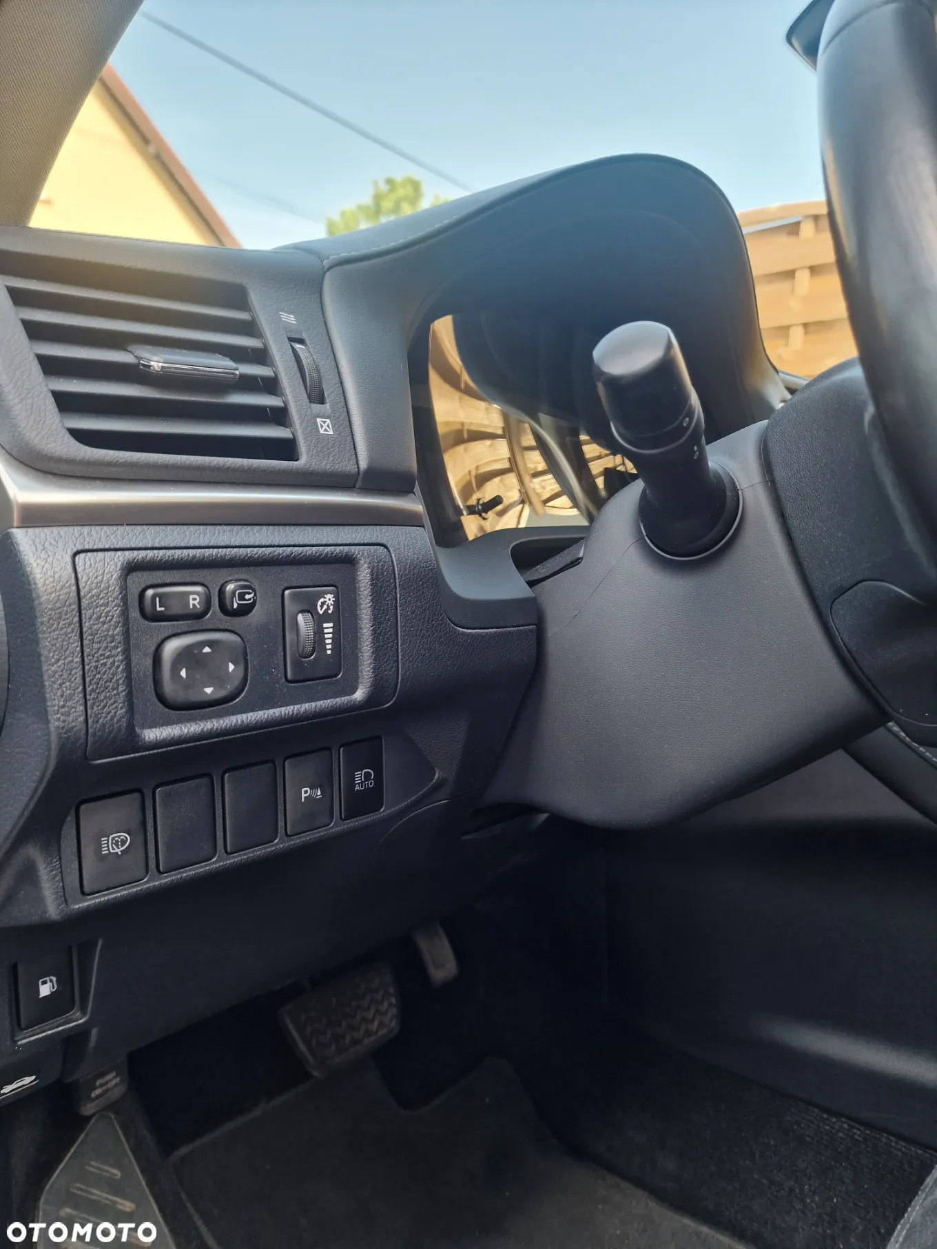 Lexus CT 200h Business Edition - 22