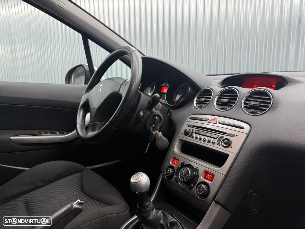 Peugeot 308 1.6 HDi Active J17 - 14