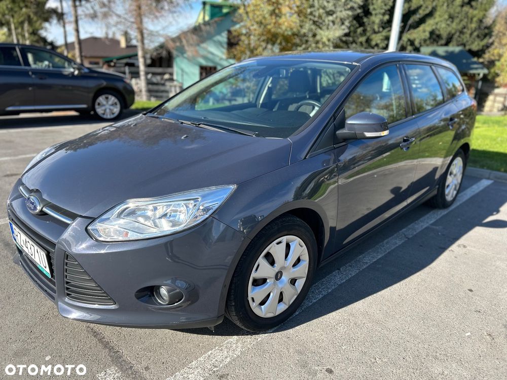 Ford Focus 1.6 Ambiente - 1