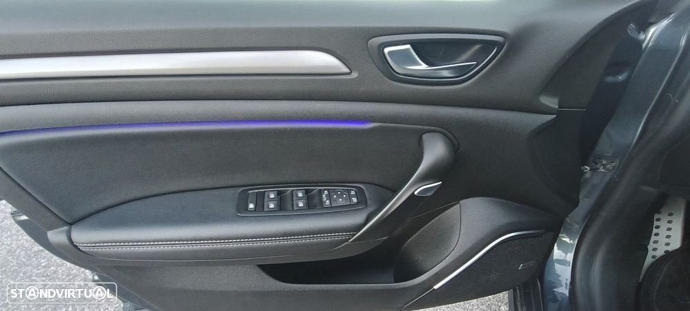 Renault Mégane 1.5 dCi Bose Edition EDC J18 - 16