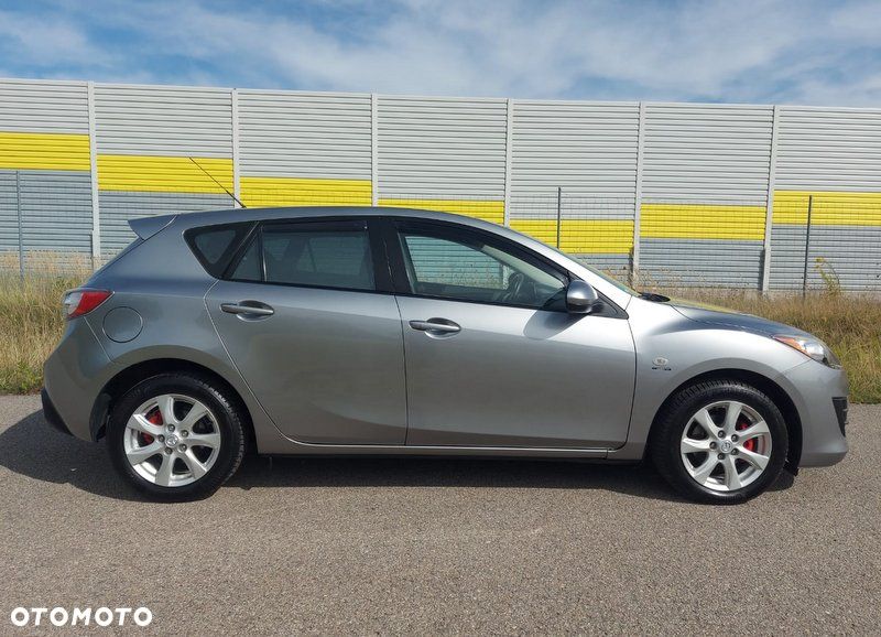 Mazda 3 - 15